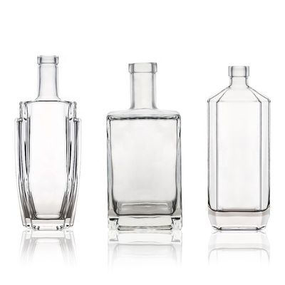 Logo du client Acceptable Verre Carré Super Flint 500ml 700ml 750ml Bouteille pour le Gin