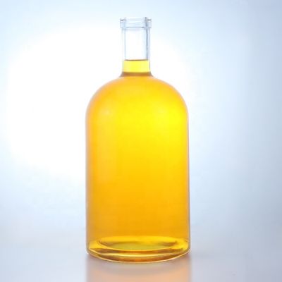 Logo personnalisé Bouteille en verre à vis de grande capacité pour whisky Vodka Tequila Gin Rum