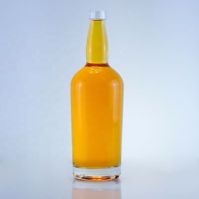 Bouteille de verre Valiant de 750 ml pour la bière en verre transparent