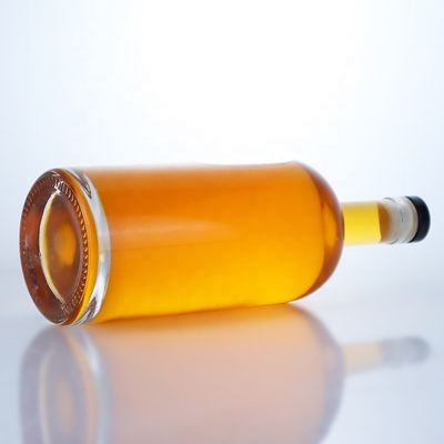 500 ml 700 ml Bouteille en verre de liqueur transparente en forme populaire pour le Whisky Rum Gin Brandy