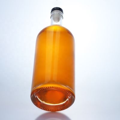 500 ml 700 ml Bouteille en verre de liqueur transparente en forme populaire pour le Whisky Rum Gin Brandy