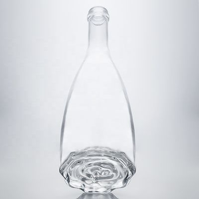 Logo personnalisé unique Floral Bottom Super Flint Long Neck 750 ml Bouteille en verre pour le liège Gin