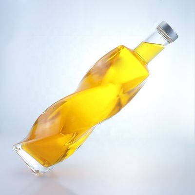 Logo personnalisé Bouteille en verre en forme spéciale Spirits 700ml 750ml Avec bouchon à vis