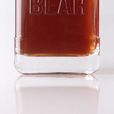 Matériau du collier Bouteille transparente en relief en verre de 500 ml à 700 ml pour le whisky, le rhum, le gin et le brandy