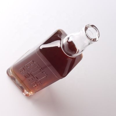 Matériau du collier Bouteille transparente en relief en verre de 500 ml à 700 ml pour le whisky, le rhum, le gin et le brandy