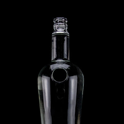 500ml700ml750ml Bouteille de whisky clair avec un design unique en verre Super Flint