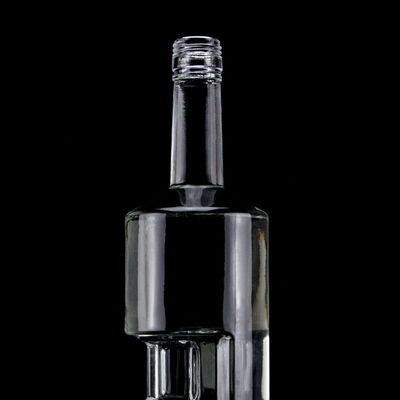 Matériau du collier Bouteille de vodka en verre 500ml700ml pour l'industrie de la fabrication de liqueurs