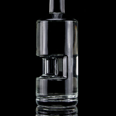 Matériau du collier Bouteille de vodka en verre 500ml700ml pour l'industrie de la fabrication de liqueurs