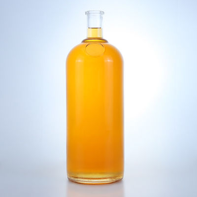 Bouteille en verre de 375 ml, 500 ml, 700 ml, 750 ml et 1000 ml pour alcool avec bouchon et vis