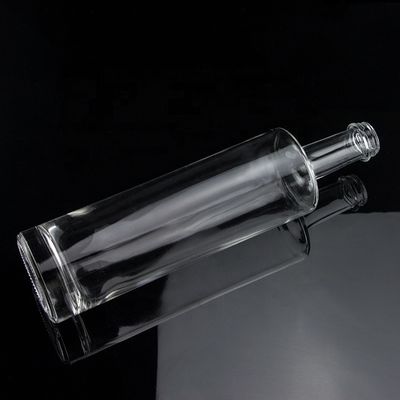 Conception unique 750ml Long Neck Bouteille de verre de vodka vide avec bouchon à vis Super Flint Glass