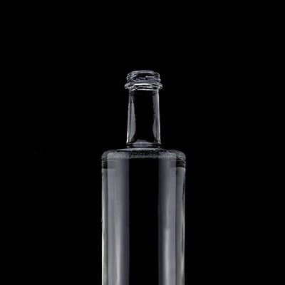 Conception unique 750ml Long Neck Bouteille de verre de vodka vide avec bouchon à vis Super Flint Glass