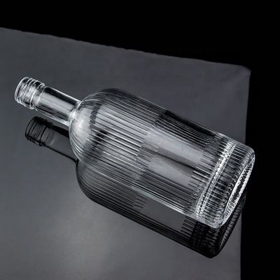 500 ml 700 ml CAP à vis Super Flint Glass Bouteille de whisky vide pour le design classique ronde