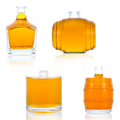 Conception unique Bouteille en verre Super Flint de 500 ml à 700 ml pour le rhum, le whisky, la vodka et le cognac