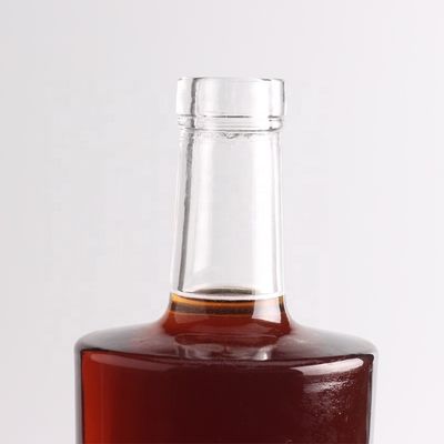 Utilisation de la vodka Les meilleures bouteilles de Ron de Whisky Transparentes de 50 cl avec Corcho
