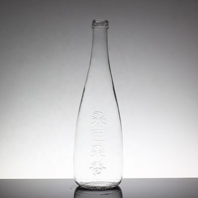 Bouteille d'eau en verre de 500 ml pour boissons douces avec conception transparente et couvercle à vis