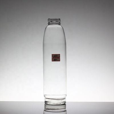 Bouteille d'eau en verre de 500 ml pour boissons douces avec conception transparente et couvercle à vis