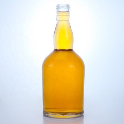 Corps en verre 500 ml 700 ml 750 ml Vodka scellée Tequila Bouteille de whisky avec couvercle en liège