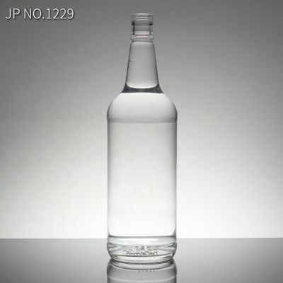 Bouteille en verre d'eau minérale de 750 ml avec bouchon à vis type de scellement pour l'eau bénite