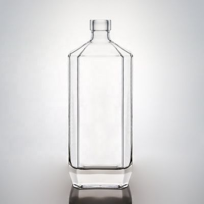 Logo du client Acceptable Verre Carré Super Flint 500ml 700ml 750ml Bouteille pour le Gin