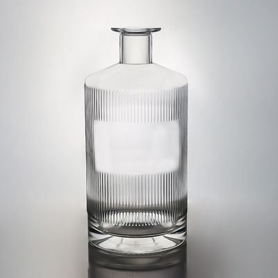 Bouteille de verre à rayures uniques pour vodka gin whisky rhum vin bouchon 500 ml 700 ml 750 ml