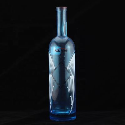 Fabrication à la sérigraphie de luxe Bouteille de vodka bleue de forme ronde pour l'industrie de l'alcool et du gin