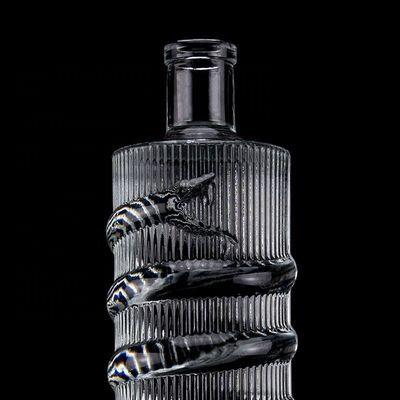 Logo personnalisé Bouteille de verre à dessin de serpent émoussé 750 ml pour bouteille de vodka