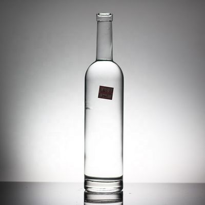 Matériau du collier verre 700 ml 750 ml bouteille de vin à la mode pour les boissons alcoolisées