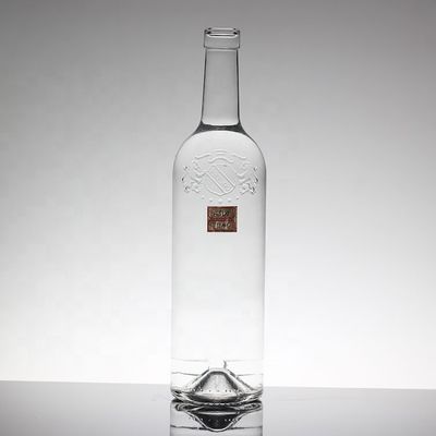 Matériau du collier verre 700 ml 750 ml bouteille de vin à la mode pour les boissons alcoolisées