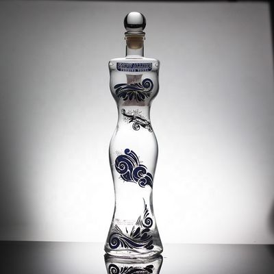 Bouteille en forme de corps féminin sexy Bouteille en verre unique avec un bouchon de couronne