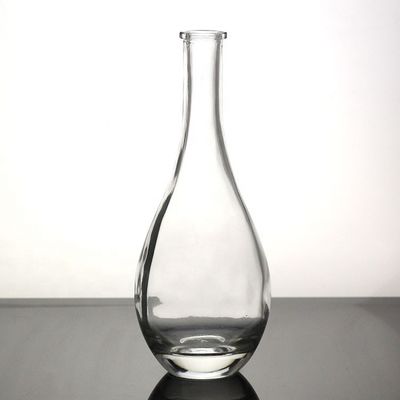 Bouteille en verre en forme de cœur sur mesure avec un design unique