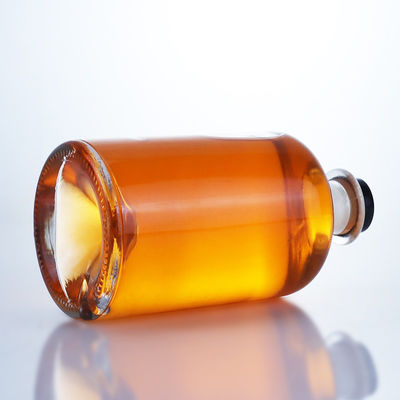 Collier en verre 750 ml Cou court Ronde en forme vide Clair Gin à la chaux Rum Champagne Spiritueux Bouteille à liqueur avec liège