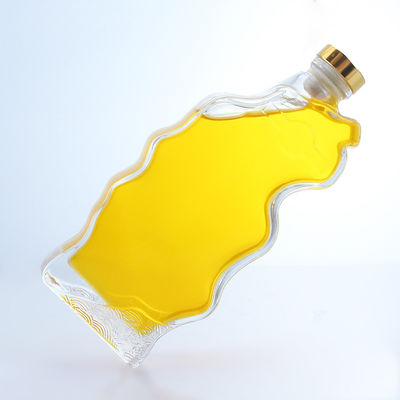 Bouteille en verre de forme spéciale transparente ou personnalisée pour le whisky vodka brandy