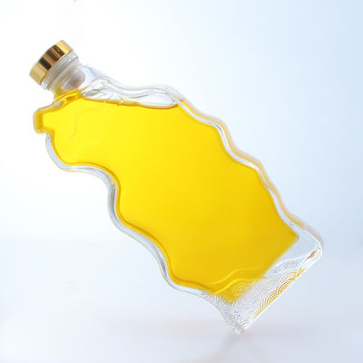 Bouteille en verre de forme spéciale transparente ou personnalisée pour le whisky vodka brandy