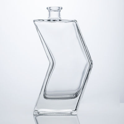 Logo personnalisé Bouteille en verre Liqueur Matériau en verre Bouchon de liège Whisky Gin Rum Vodka