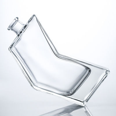 Logo personnalisé Bouteille en verre Liqueur Matériau en verre Bouchon de liège Whisky Gin Rum Vodka