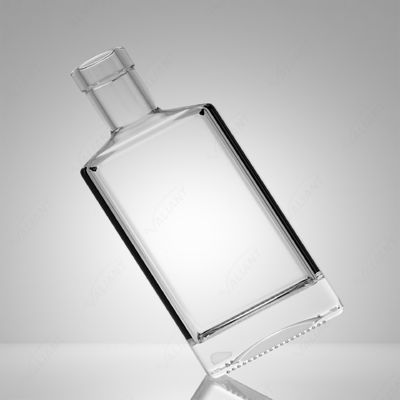 Bouteille en verre carré de 50 ml pour whisky Gin Rum à capuche personnalisée et bouchon de liège inclus