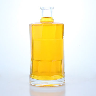 Bouteille en verre clair avec liège pour le whisky Vodka Tequila Gin Rum