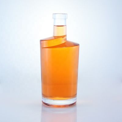 2023 Bouteille transparente Bouteilles en verre de boissons avec matériau de base congelé Logo personnalisé
