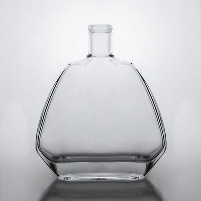 Bouteille en verre claire et plate de 750 ml avec liège pour la vodka, le whisky, le gin et les boissons industrielles