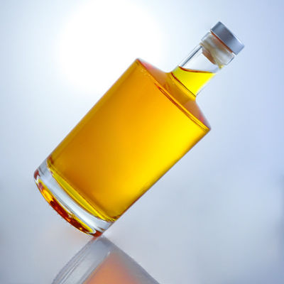 Bouteille en verre de forme populaire pour vodka whisky rhum tequila gin fait