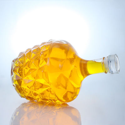 Bouteille de verre ronde décalée claire ou personnalisée pour le rhum, la vodka, le whisky et le tequila gin