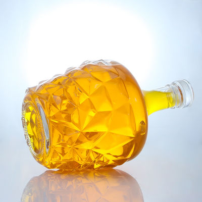 Bouteille de verre ronde décalée claire ou personnalisée pour le rhum, la vodka, le whisky et le tequila gin