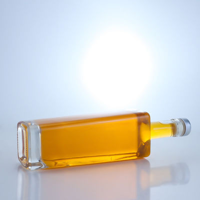 750 ml bouteille de verre en forme de forme personnalisée pour les spiritueux pour le cognac Vodka Whisky haut de liège en forme carrée