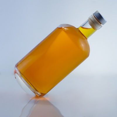Whisky Gin Rum Vodka Bouteille de liqueur 750 ml classique verre rond avec bouchon de liège