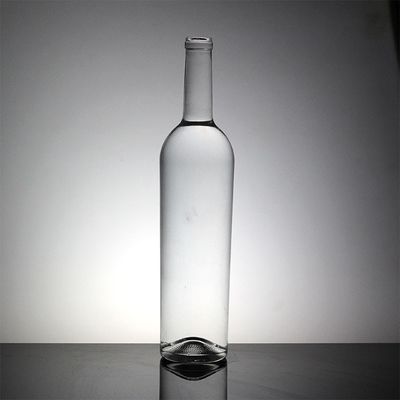 Bouteilles en verre de 700 ml à bouchon de liège clair pour les spiritueux et la vodka Whiskey Tequila