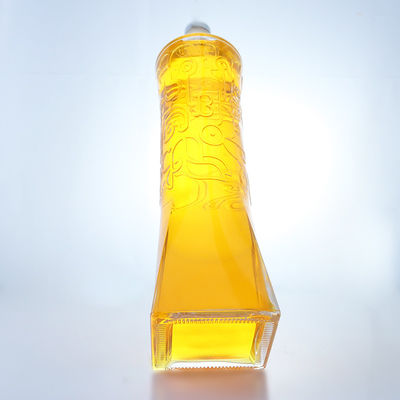 Bouteille en verre pour alcool industriel à la forme unique et au matériau en relief de super-frit