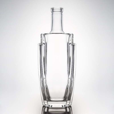 Verre de qualité alimentaire 700 ml 750 ml Rhum Vodka Whisky Tequila Bouteille de gin avec bouchon personnalisé