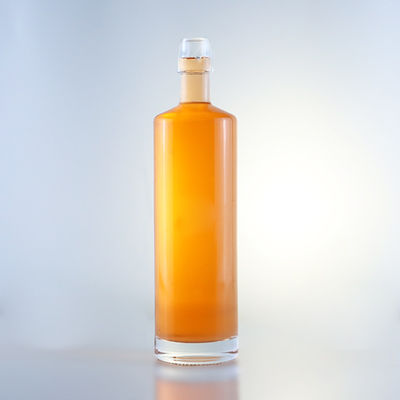 Super Flint Glass Design personnalisé Rhum Vodka Whisky Tequila Bouteille de gin avec couvercle