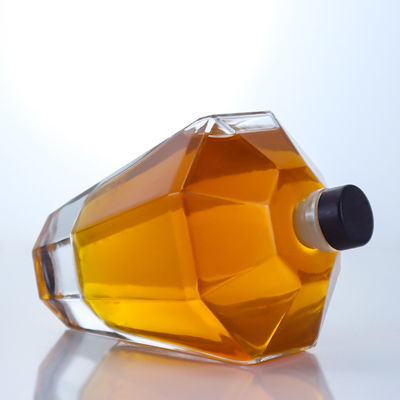 Logo personnalisé 500ml 700ml 1000ml Bouteille en verre pour vodka Gin rhum Forme personnalisée unique