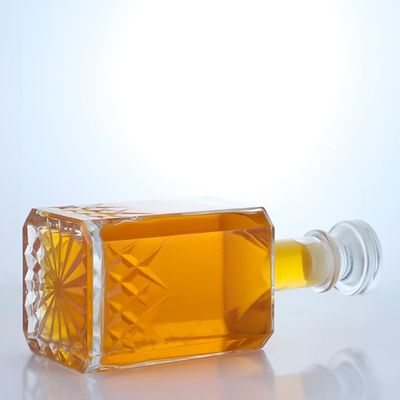 Bouteille en verre polygone personnalisée pour vodka whisky gin rhum spiritueux